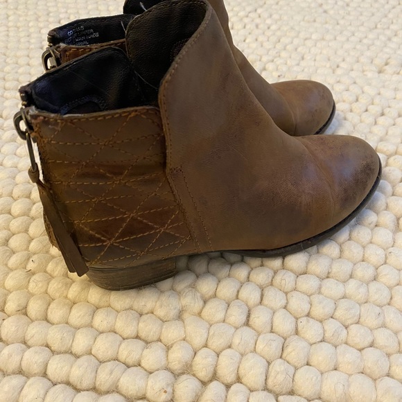 Steve Madden Rusha Boot - Picture 3 of 6